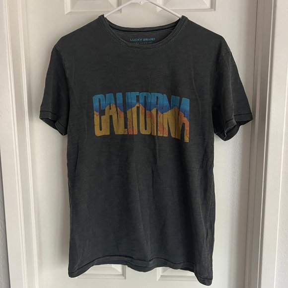 Lot of 3 Lucky Brand Graphic Tees - Picture 4 of 4